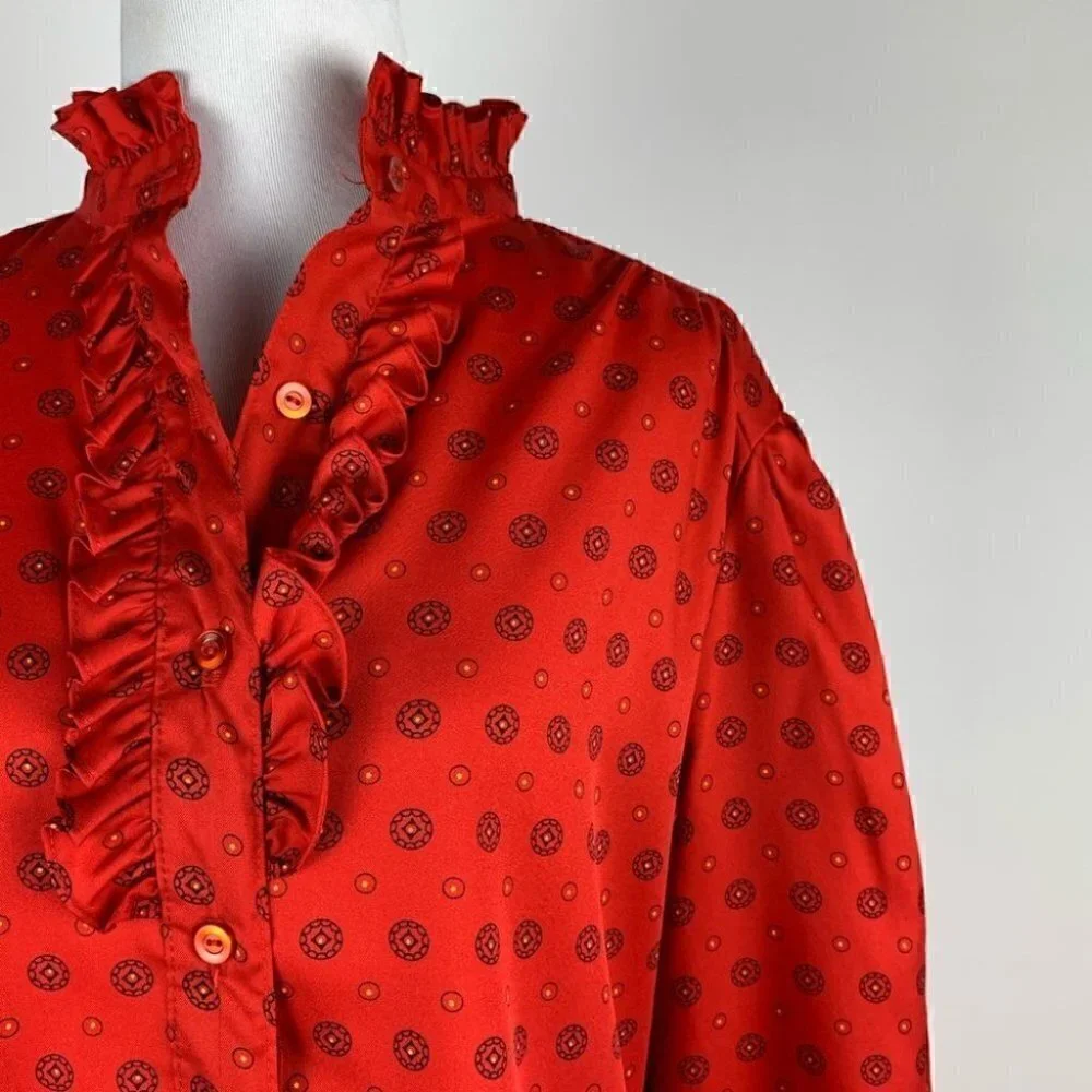 Pins and Needles Womens top size 18 Red geometric ruffle button down vintage 80s